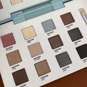 VDL expert color eyeshadow palette